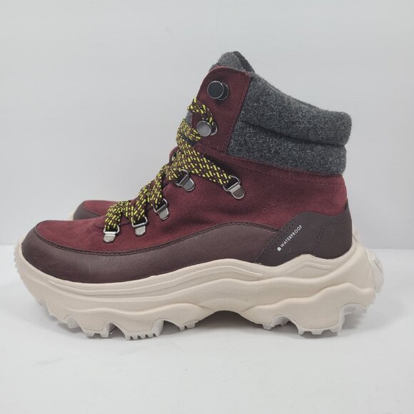 Sorel Kinetic Breakthru Conquest Women's Cinder Bloodstone Boots US Sz 9.5 NWOT - Picture 2 of 10